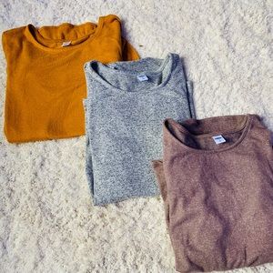 3 in 1!! 3 old navy long sleeves